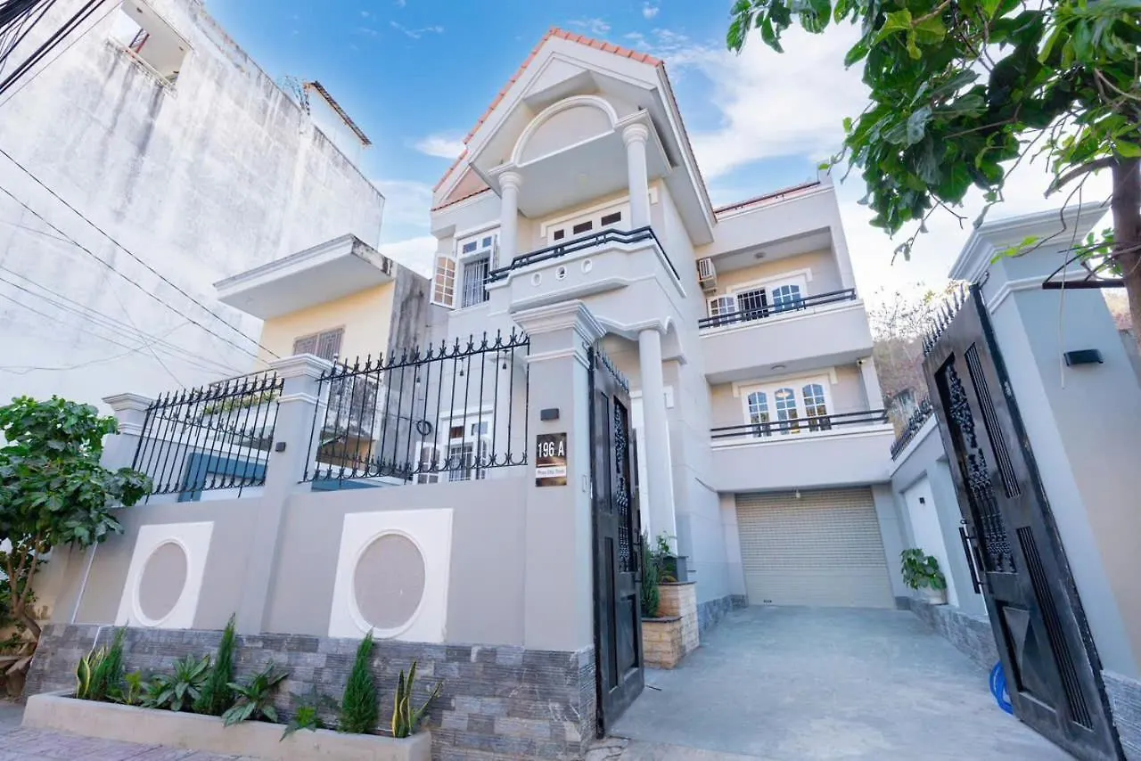 Nalie Villa - 196 Phan Chu Trinh Vung Tau